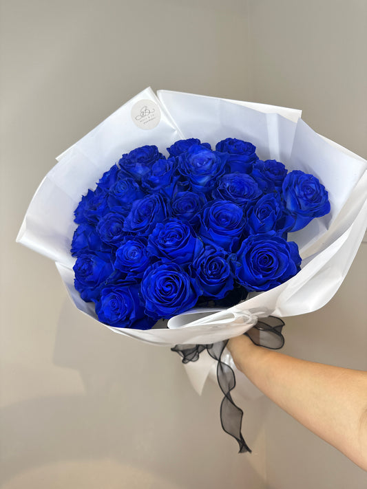 BLUE ROSES