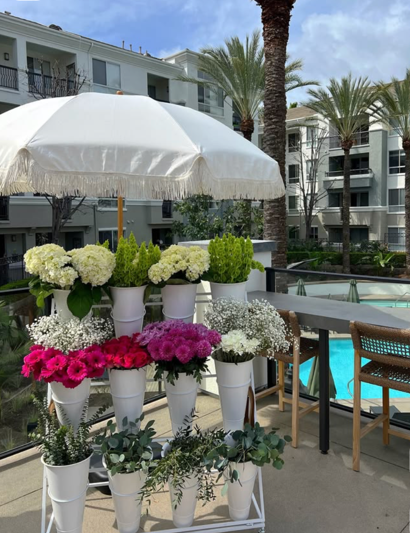 Rent a Bloom bar