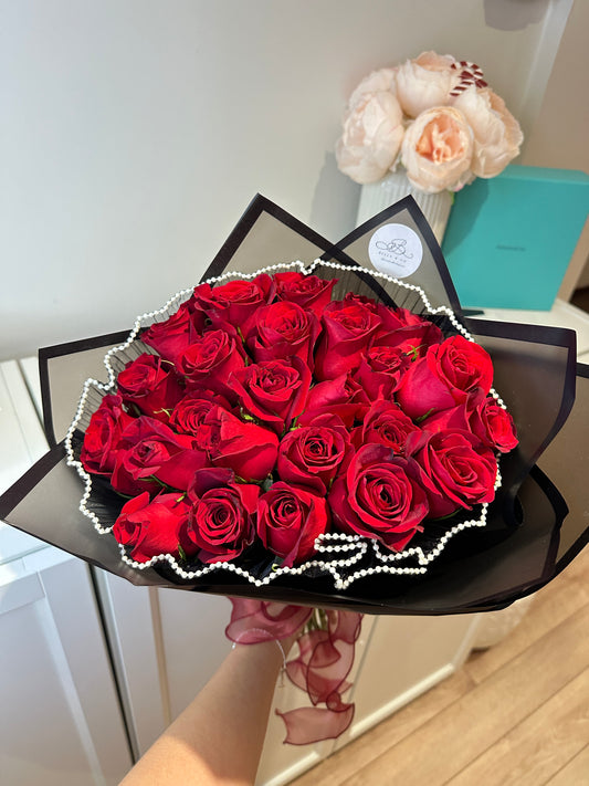 RED ROSES